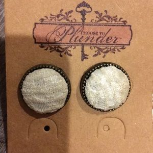 Plunder earrings